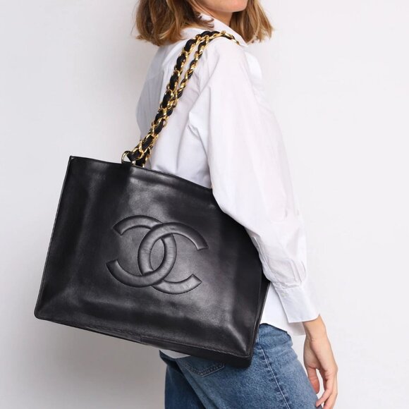 Authentic CHANEL Jumbo XL Shopping Tote Timeless Classic Black Lambskin Vintage - Picture 2 of 14